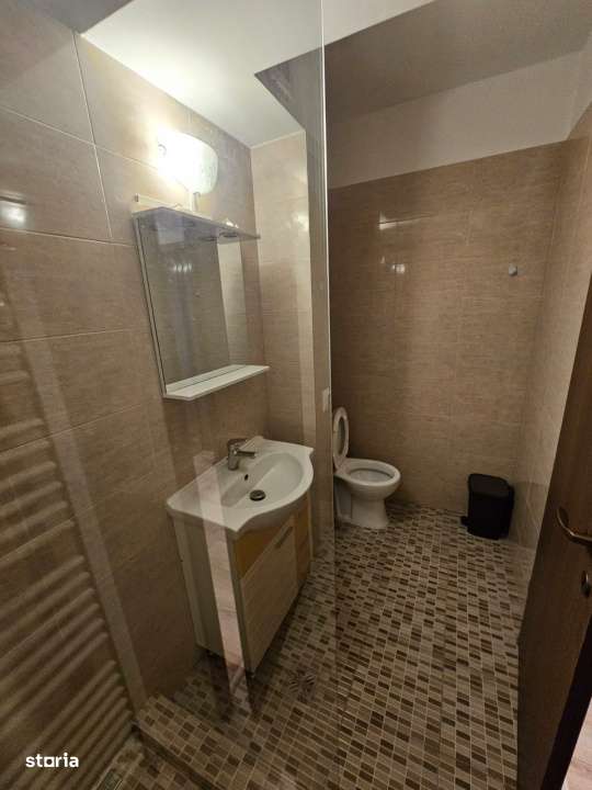 Apartament 3 camere , suprafata de 83 mp plus parcare subterana - Imagine principală: 5/12