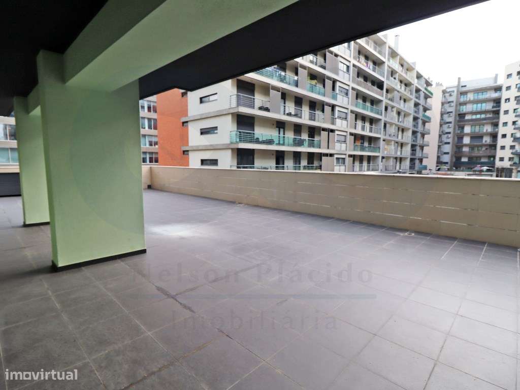 T4 CONSTRUÇÃO NOVA com terraço e garagem em Colinas do Cruzeiro - O...-9