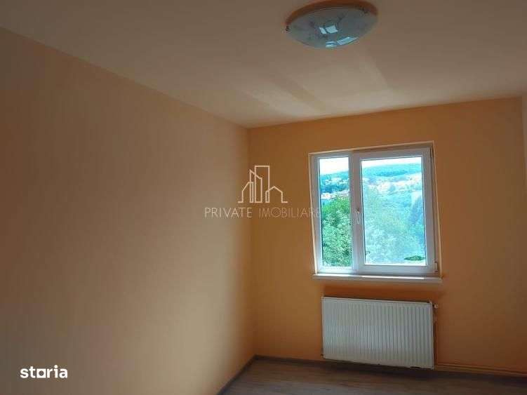 Apartament 2 camere,  Cf.2, Zona Dambu - Imagine principală: 2/9