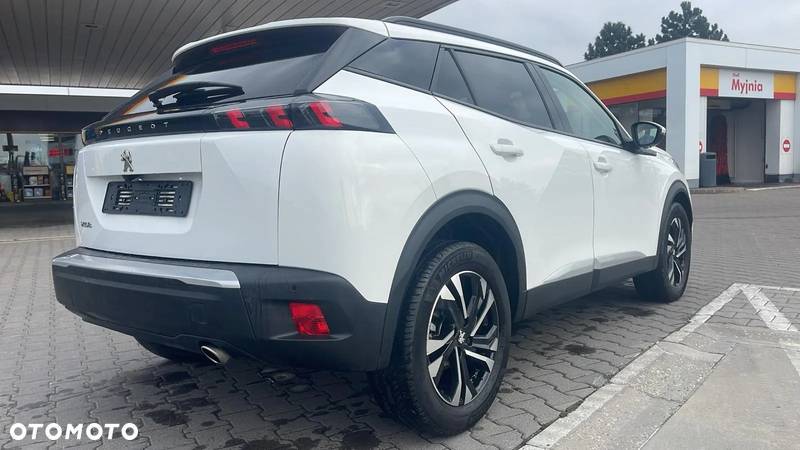 Peugeot 2008 1.5 BlueHDi Allure S&S EAT8 - 9