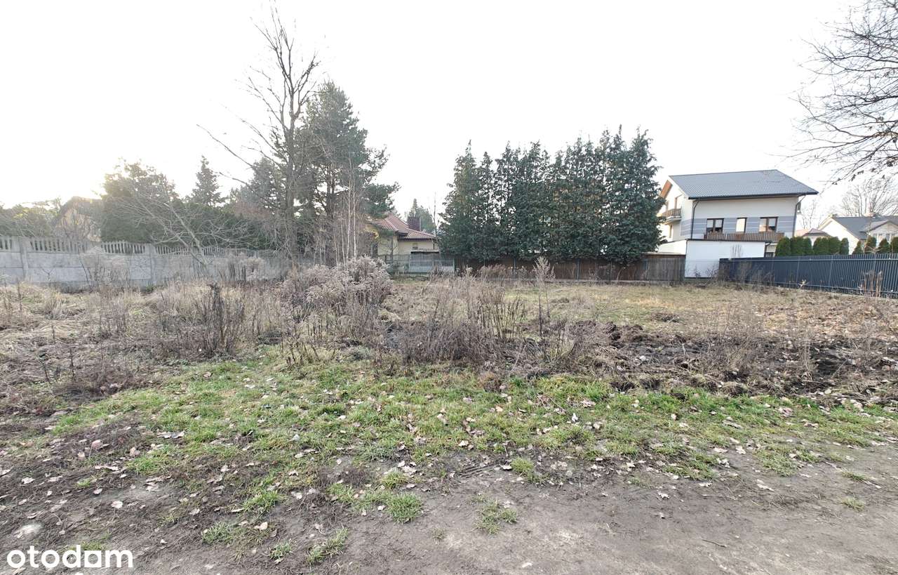 Niezabudowana działka 635mkw ● Wymiary 28m x 24m ● 40% zabudowy-0