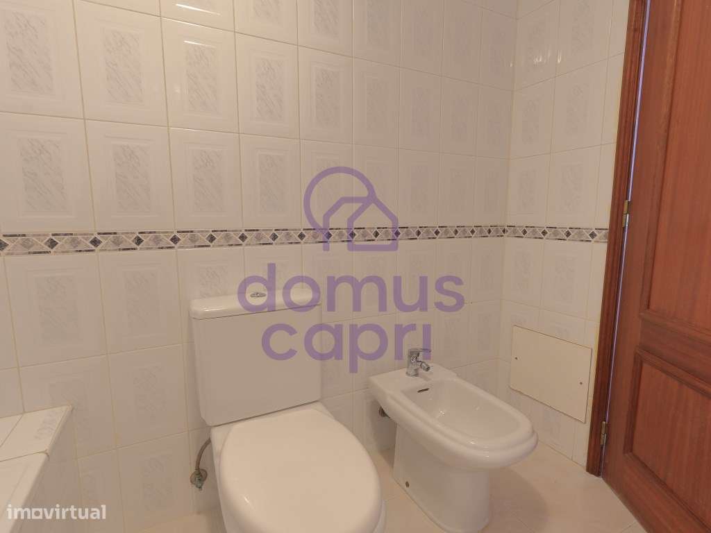 Moradia T2+1 com Quintal em Mato Santo Espírito - Tavira-9