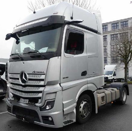Mercedes-Benz Actros 2022