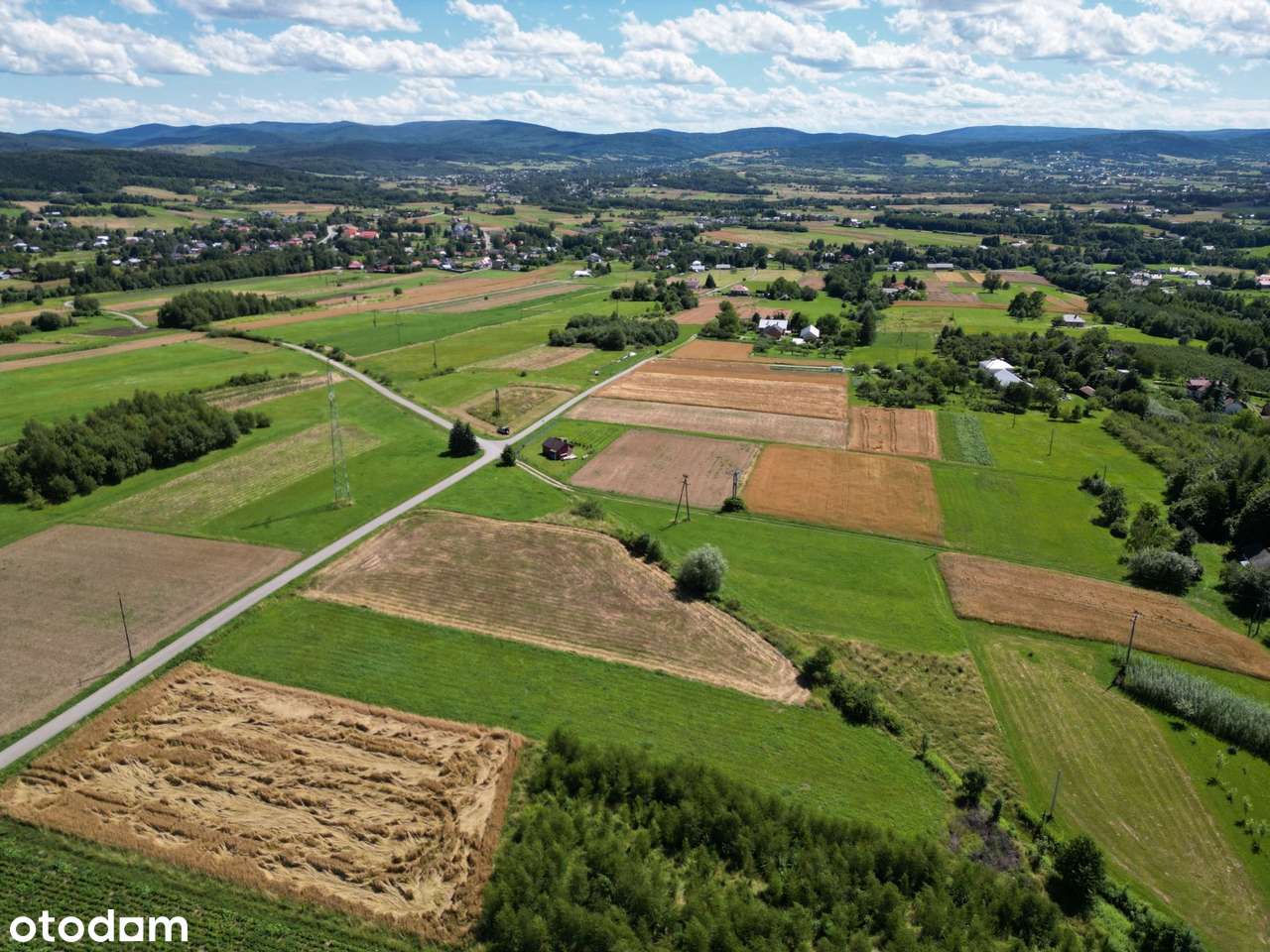 DZIAŁKA W SPOKOJNYM MIEJSCU Z ŁADNYM WIDOKIEM!!!-11