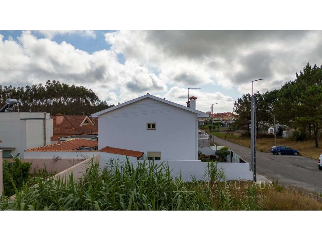 Moradia geminada T3 em São João de Ver - Áreas diferenciadas-39