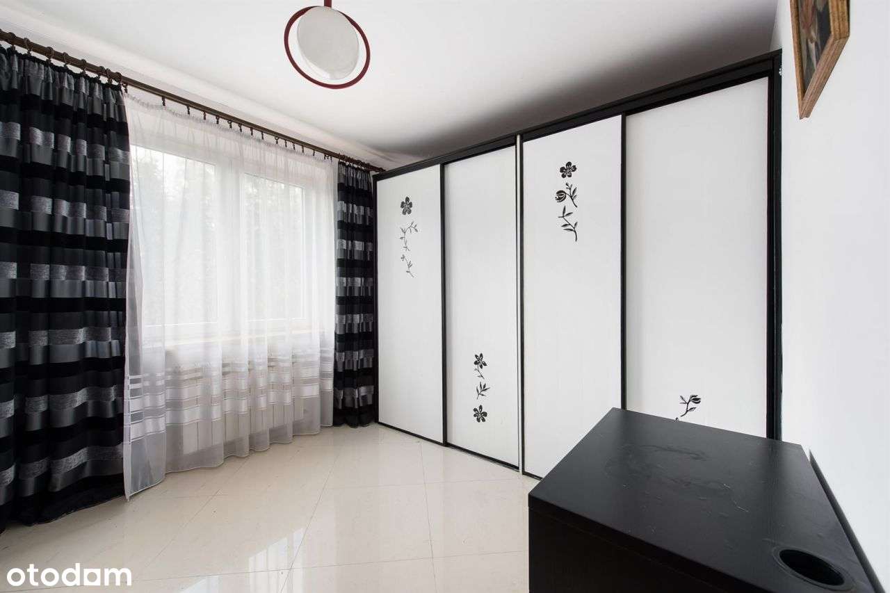 Urokliwy dom przy lesie-6