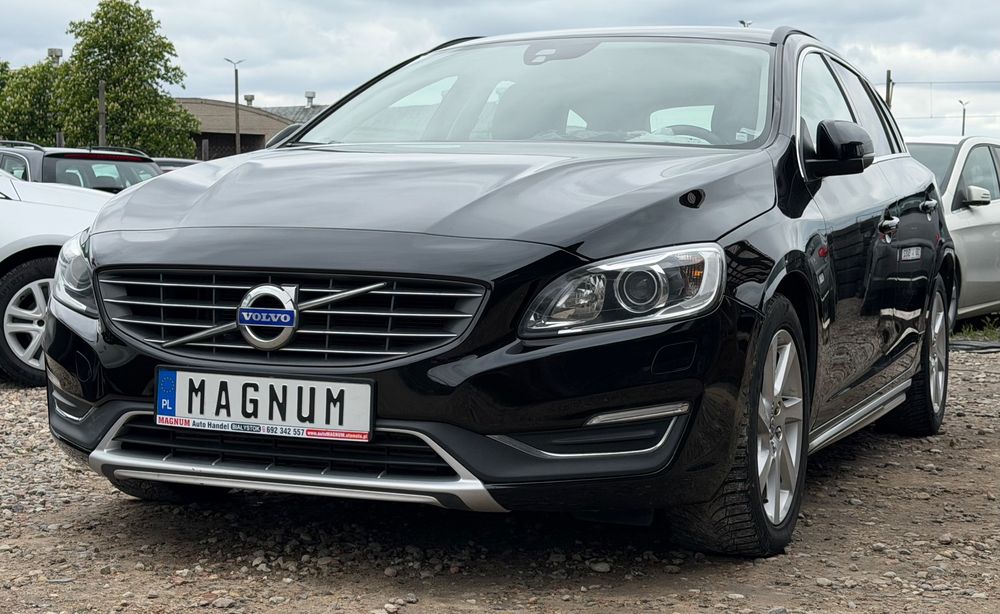 Volvo V60 I D4 Drive-E Momentum 2016