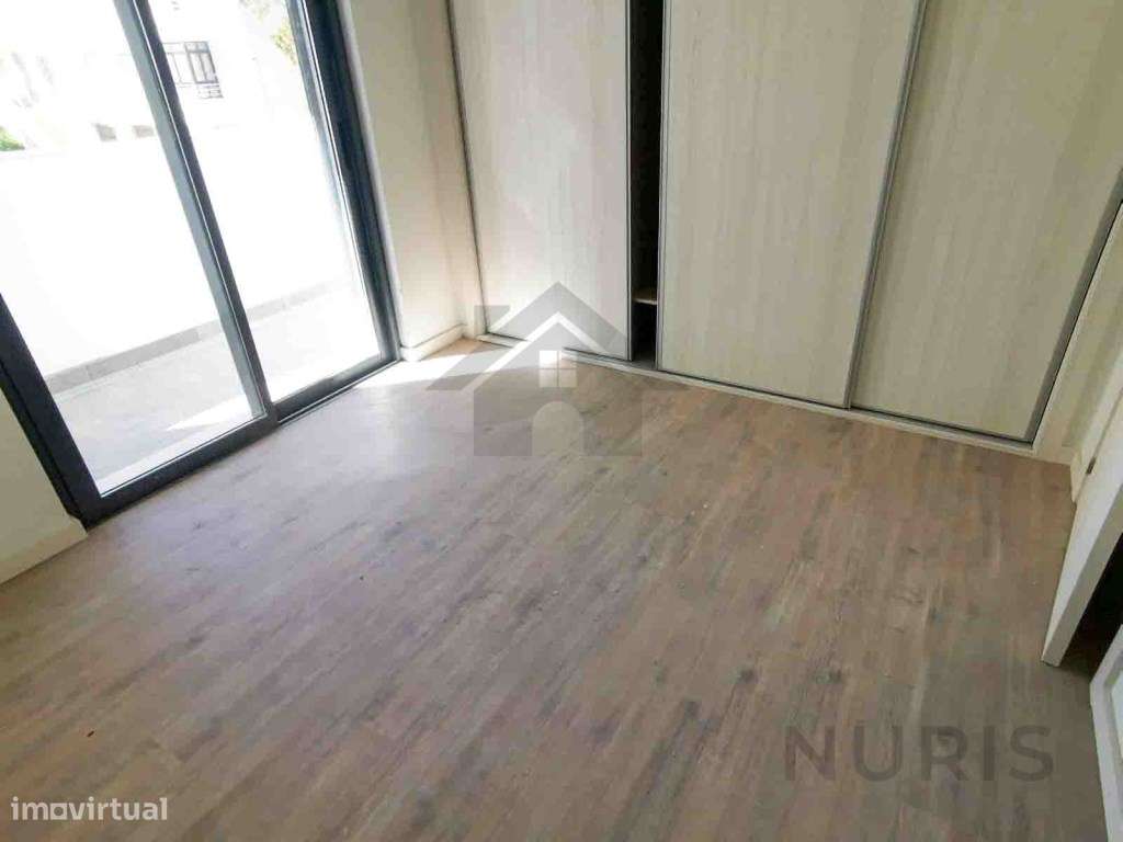 Apartamento T4 para Venda em Portimão-9