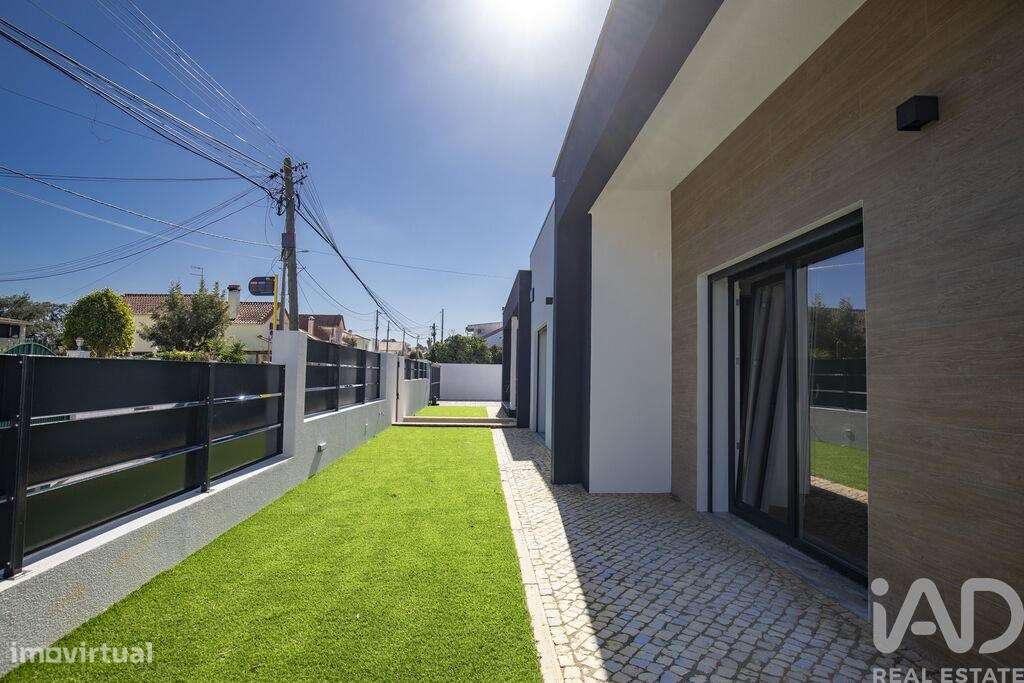 Casa / Villa T4 em Azeitão (São Lourenço e São Simão) de 207,00 m2 - Grande imagem: 3/30