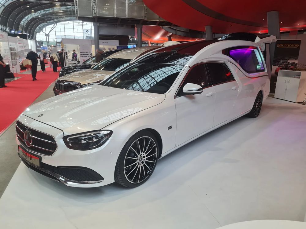 Mercedes-Benz E W213 220 d mHEV Exclusive 9G-Tronic 2026