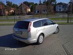 Ford Focus 1.6 TDCi Titanium ECOnetic - 12