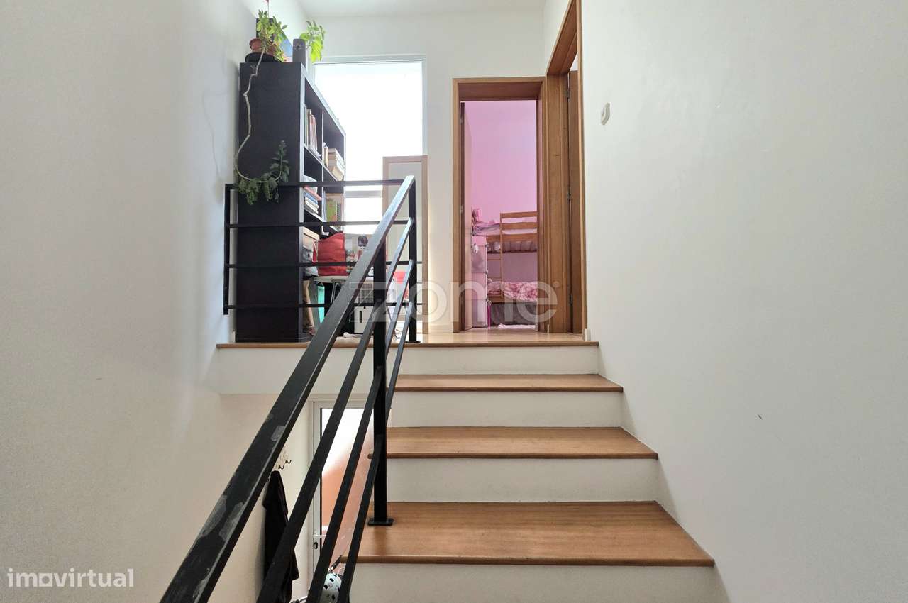 Moradia T2 com vista mar - Fenais da Luz-10