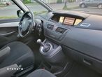 Citroën C4 Grand Picasso - 26