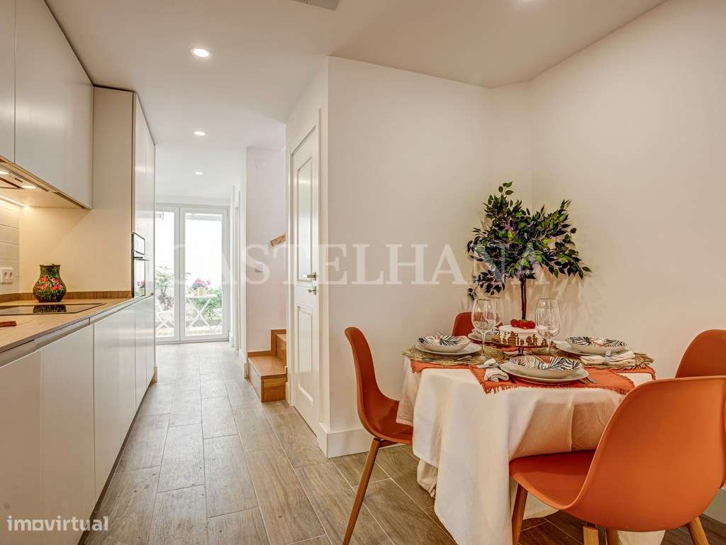 Apartamento T2 duplex, totalmente remodelado com pátio na Lapa - Grande imagem: 5/33