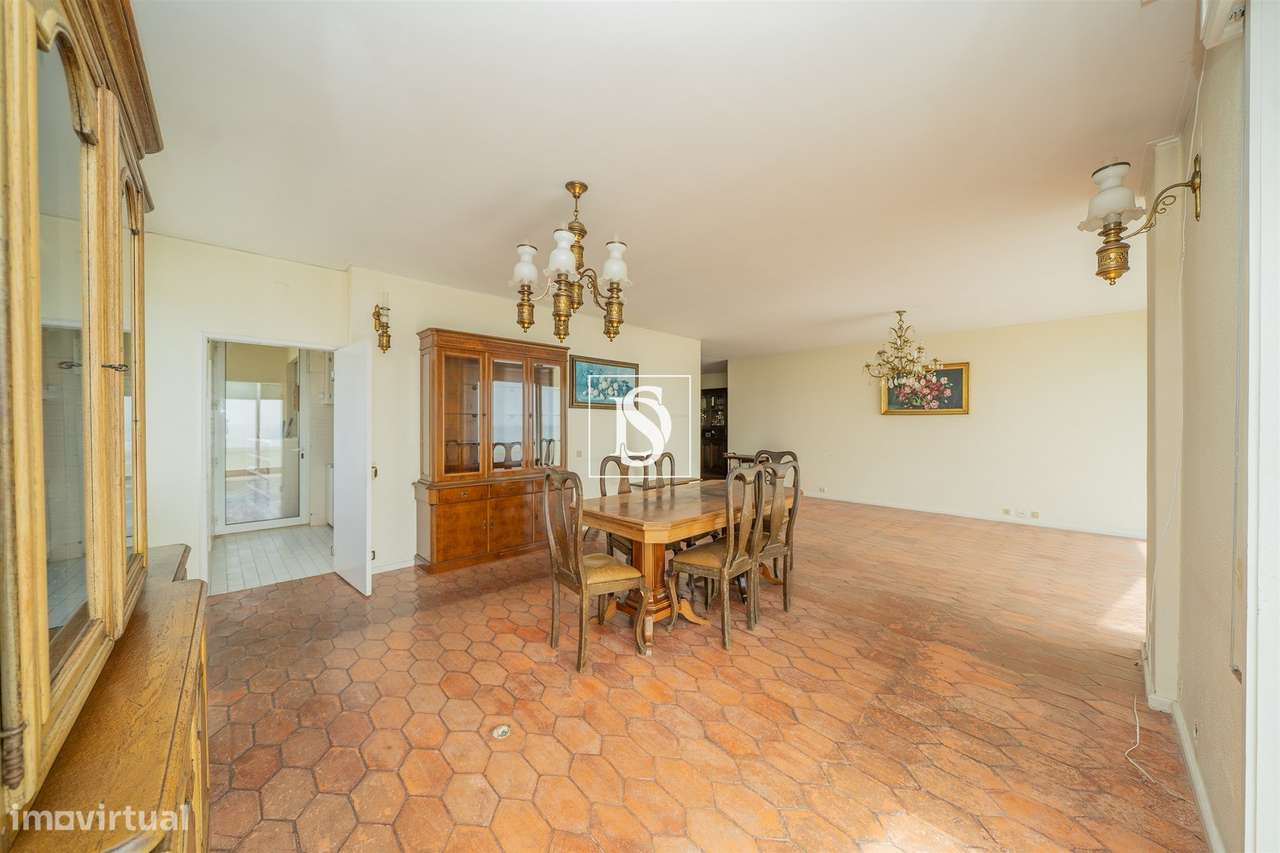 Póvoa de Varzim | Propriedade de Exceção na Primeira Linha de Mar-8