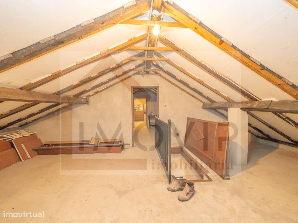 Charmosa Moradia T3 com Piscina na LagoÍnha, Palmela-19