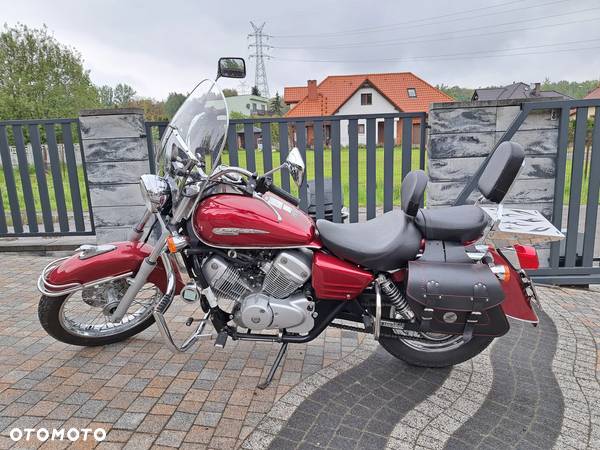 Honda Shadow - 4