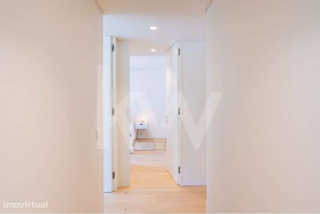 T3 como novo - Condomínio privado - piscina interior- Campo Grande 200 - Grande imagem: 5/40