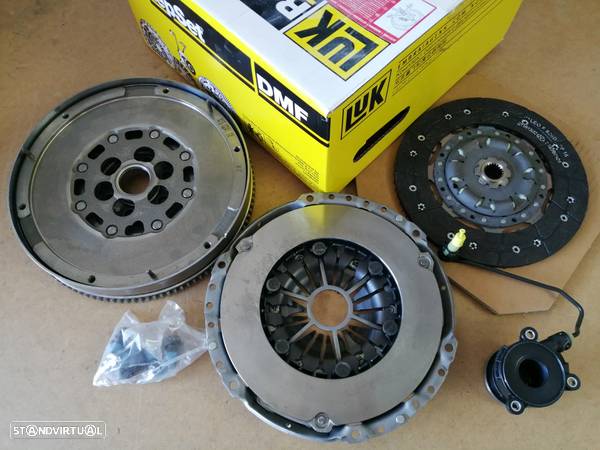 Kit de Embraiagem - Opel Astra H  Vectra C  Zafira B  1.9CDTI - 2