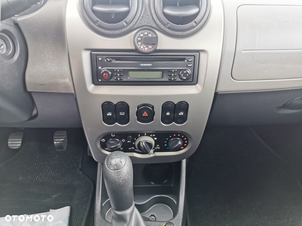 Dacia Sandero 1.2 16V Laureate - 14