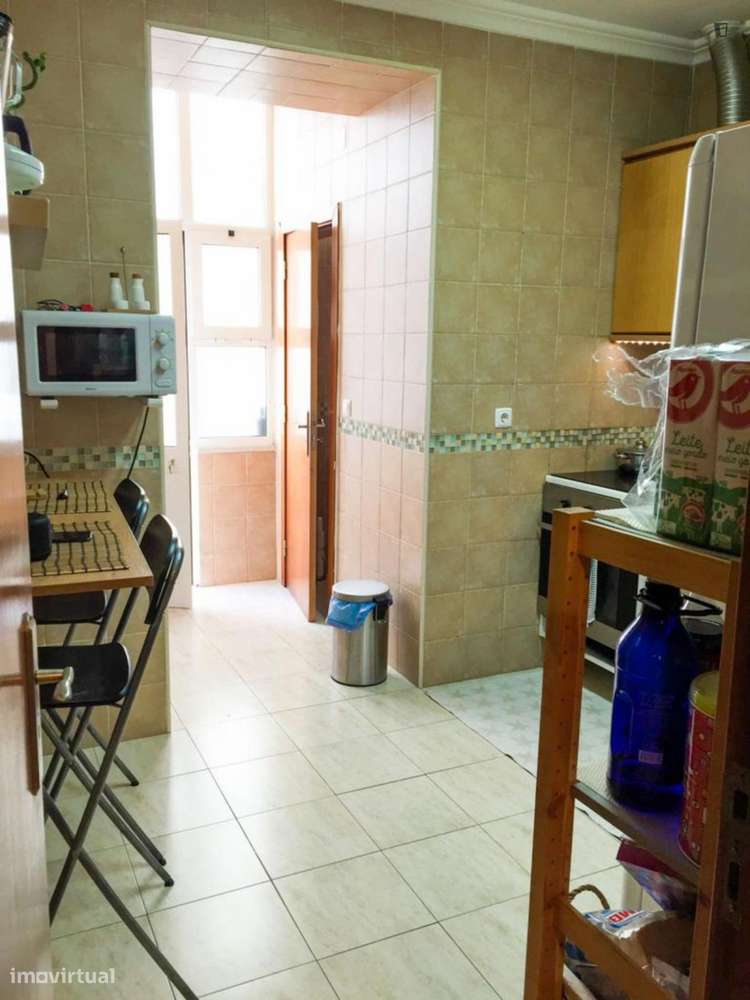 Quarto - localizado em Santa Apolónia Lisbon - Grande imagem: 5/10