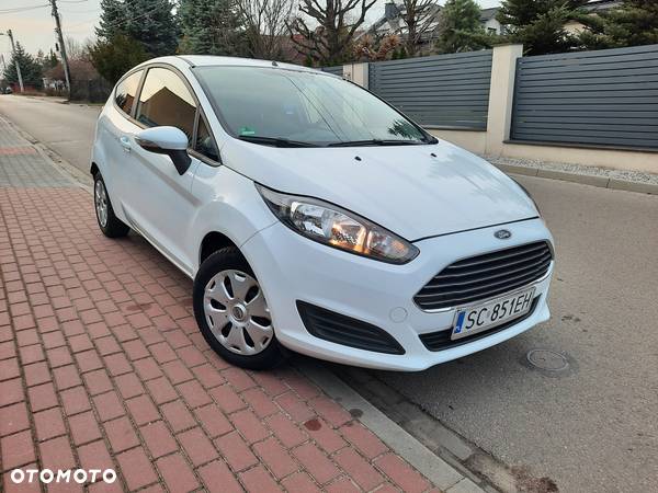 Ford Fiesta 1.25 Ambiente - 1