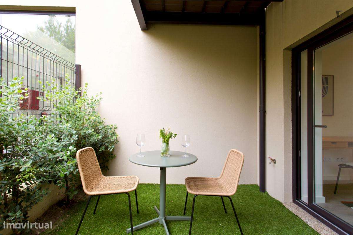 Apartamento com 1 quartos - localizado em Santo Ildefonso Porto - Grande imagem: 4/10