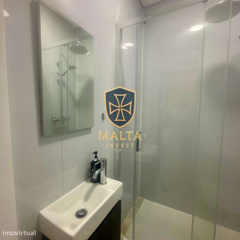 Apartamento T3 Renovado na Rua do Caires em Braga-30