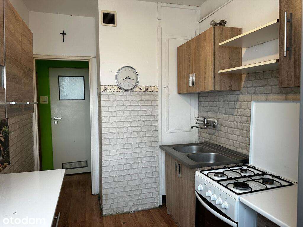 Mieszkanie 63,32 m2, 3 pokoje ,loggia, do remontu-11