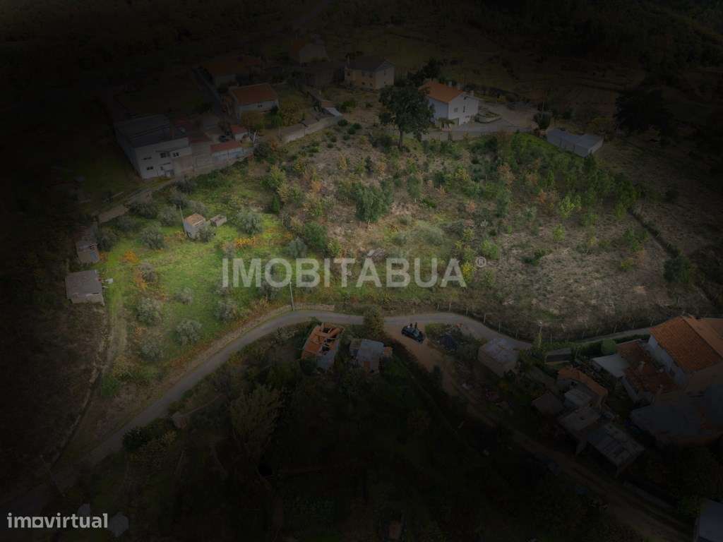 Terreno rústico de 8000 m2 com viabilidade de construção a cerca de...-10