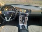 Volvo V60 T5 Drive-E Dynamic Edition (Kinetic) - 11