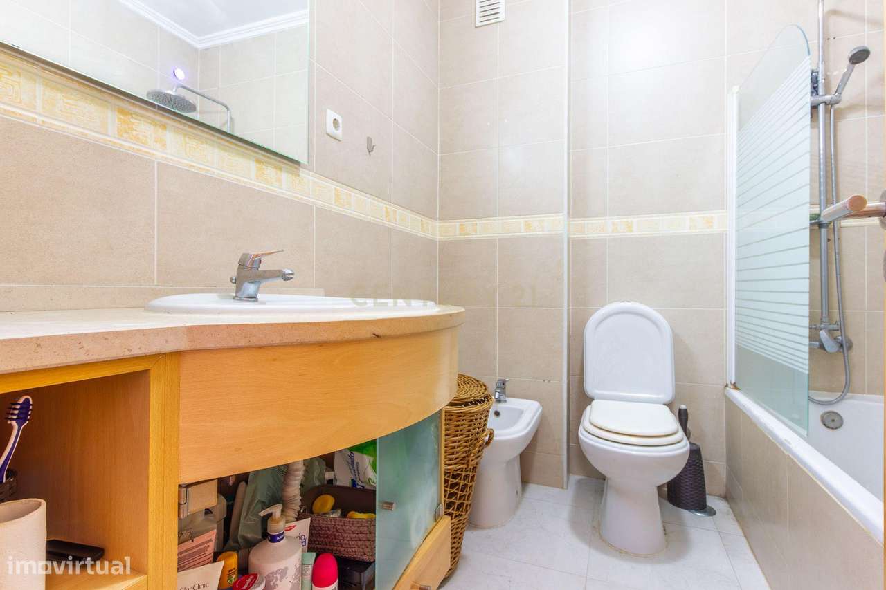 Quinta do Conde - Apartamento de 3 assoalhadas com varanda, lavandaria-14