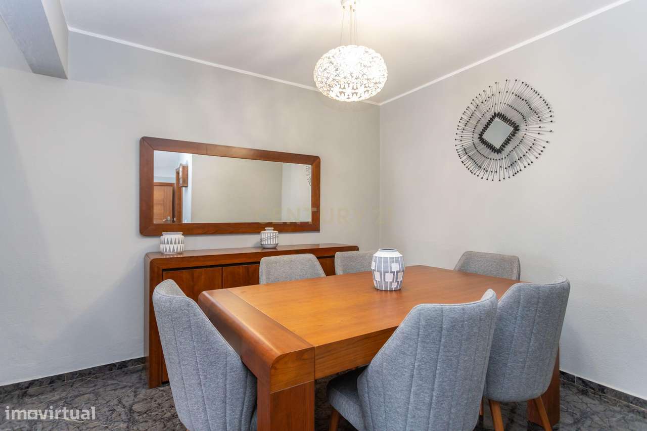 Moradia T3 em Casais de Mem Martins-  Sintra - Excelente Oportunidade - Grande imagem: 5/32