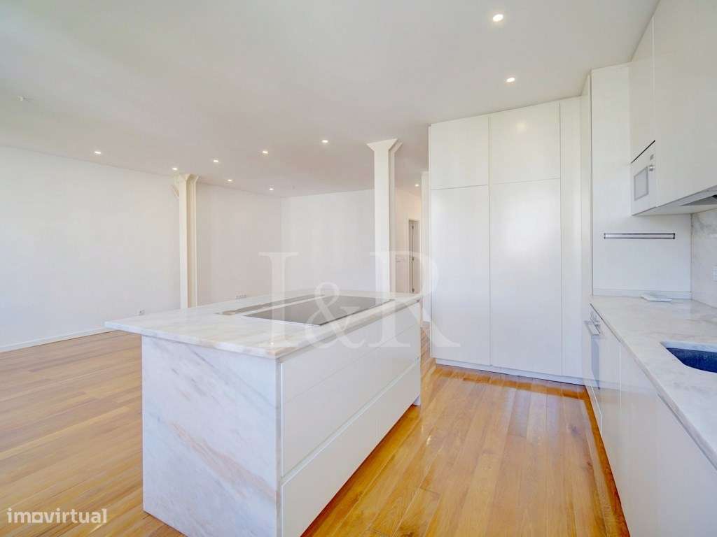 Penthouse T4 duplex com terraço perto da Av. da Liberdade, Lisboa - Grande imagem: 5/37