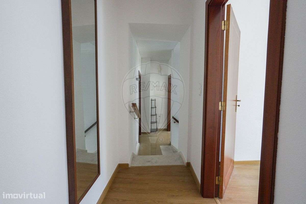 Moradia T2 para venda-13