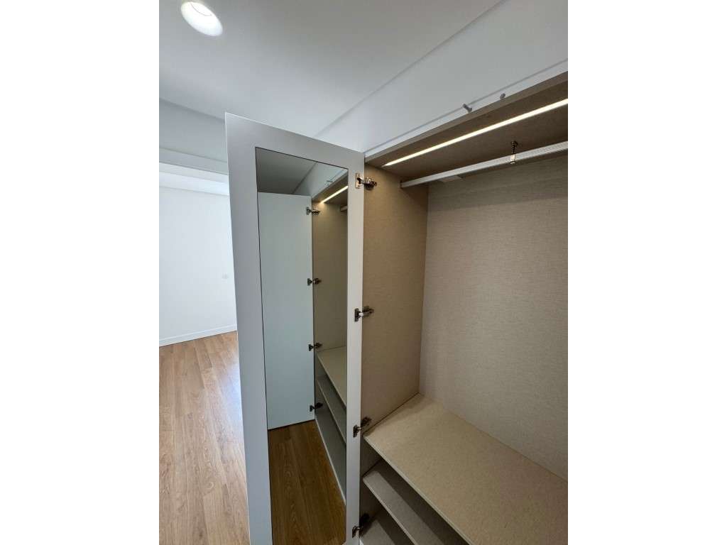 Moradia T3 com Garagem e Suite a venda na Maçã Sesimbra-46