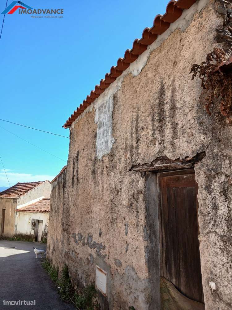 Moradia em S. Mamede, Lorvão - Grande imagem: 5/26