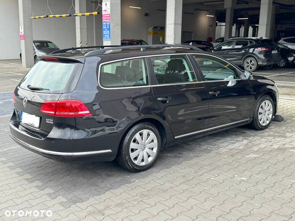 Volkswagen Passat 2.0 TDI Comfortline - 3