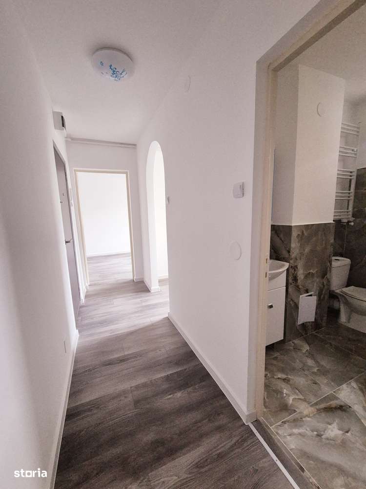 Apartament cu 1 camera, decomandat, parter, zona centrala-9