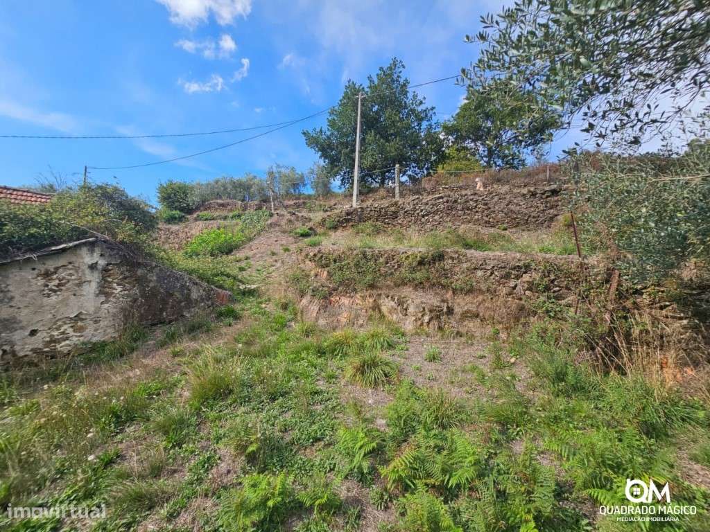 Uma casa por reinventar, 1.827 m² para sonhar, descubra este imóvel!-19