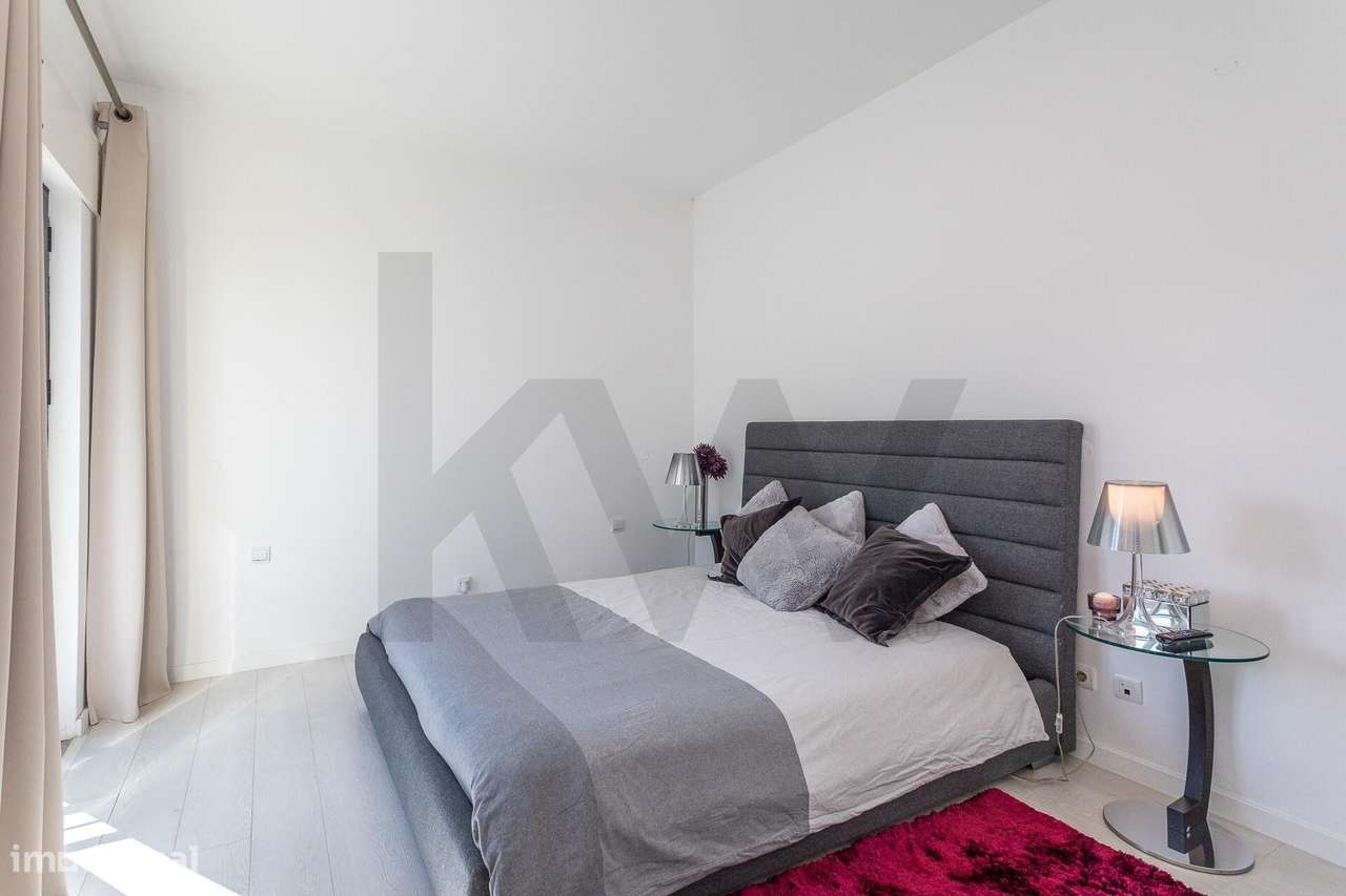 Moradia T3 com piscina, no Palmela Village-37