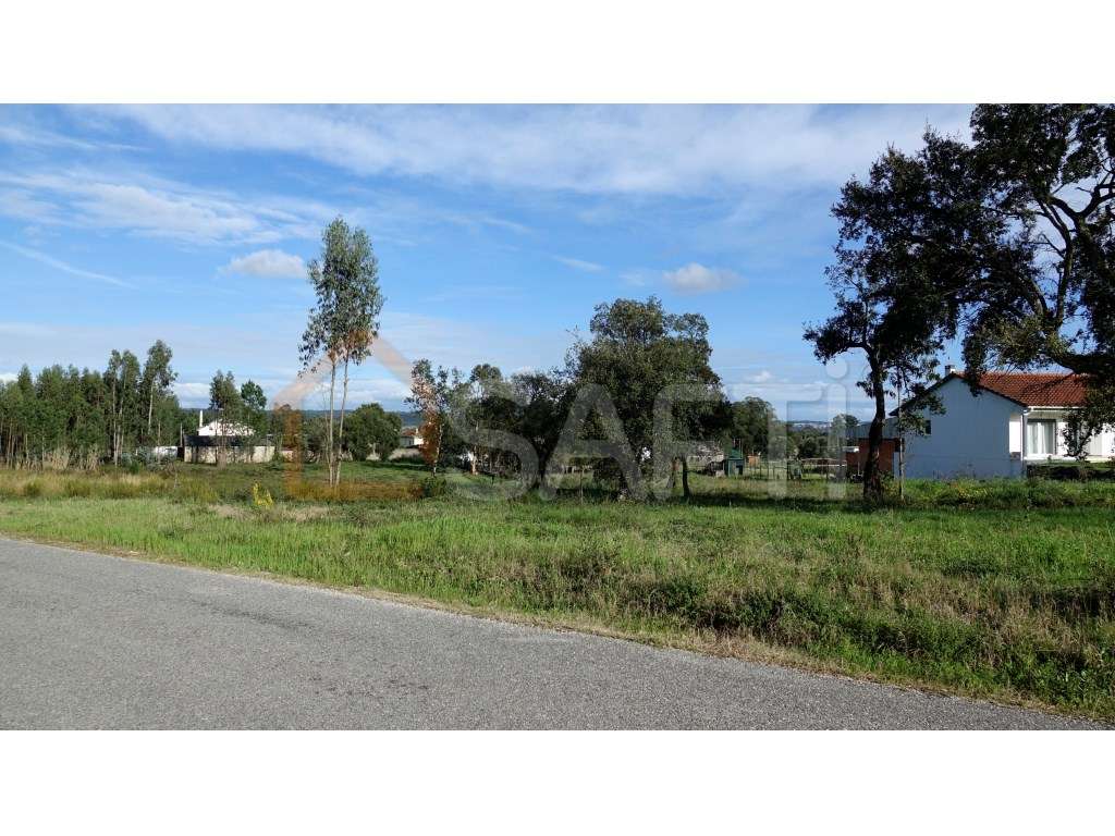 Terreno Misto com viabilidade de construção de 50% - Grande imagem: 5/16