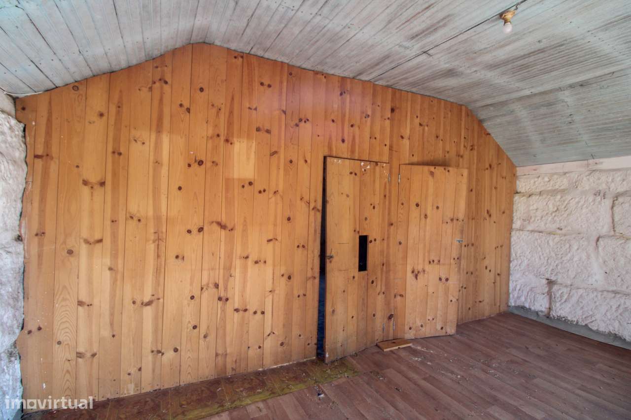 Moradia para Restaurar T1 Venda em Gouveia (São Simão),Amarante - Grande imagem: 4/44