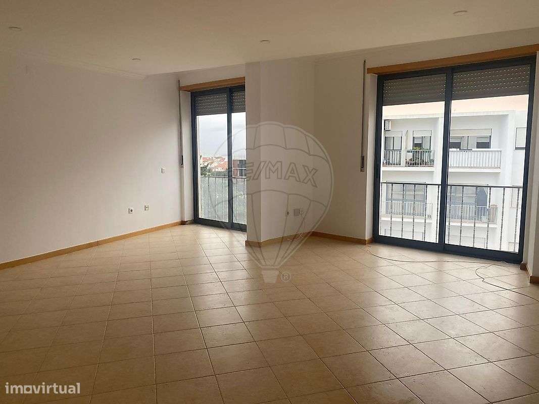 Duplex T3 para arrendamento - Grande imagem: 4/37