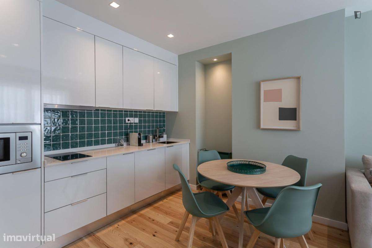 Apartamento com 1 quartos - localizado em Ajuda Lisbon - Grande imagem: 4/7