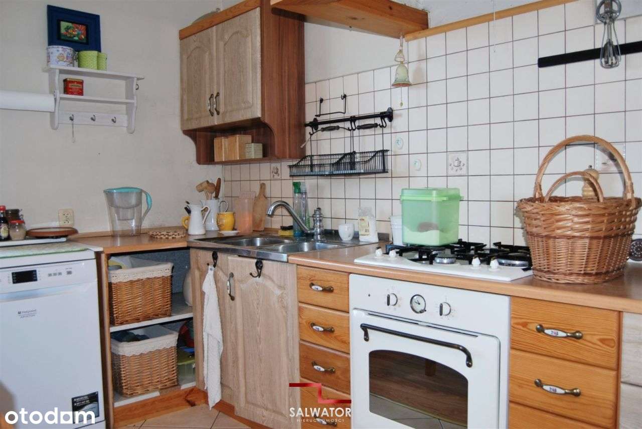 Dom 2 Łazienki 2 Kuchnie 6 Pokoi Garaż-10