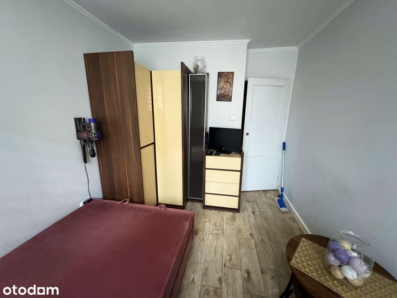 Przestronne trzypokojowe mieszkanie na sprzedaż – ul. Altanowa-4