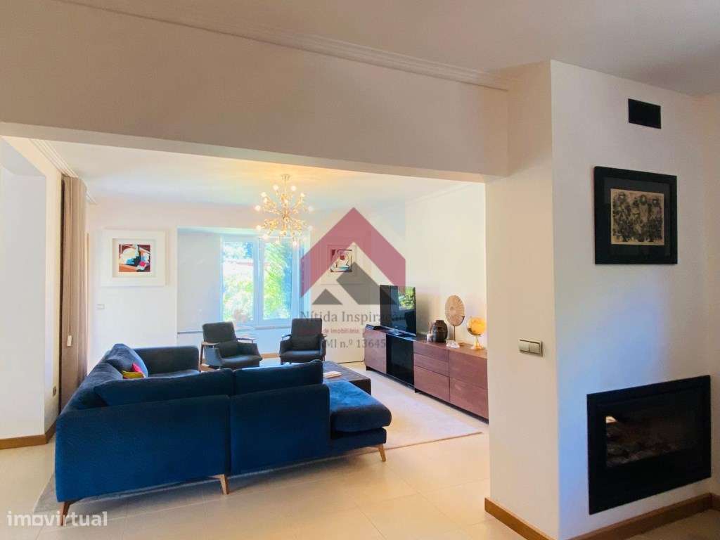 Moradia T6 Isolada na Palhaça-17