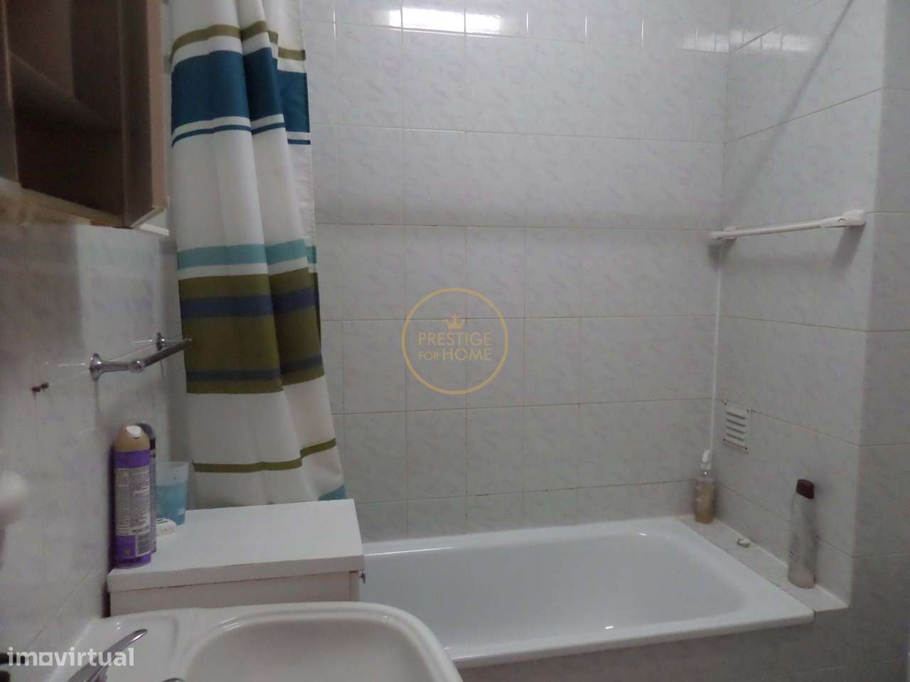 Espaçoso Apartamento T1 em Condomínio Privado – Vilamoura-17