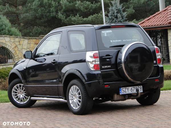 Suzuki Grand Vitara 1.6 De luxe - 4